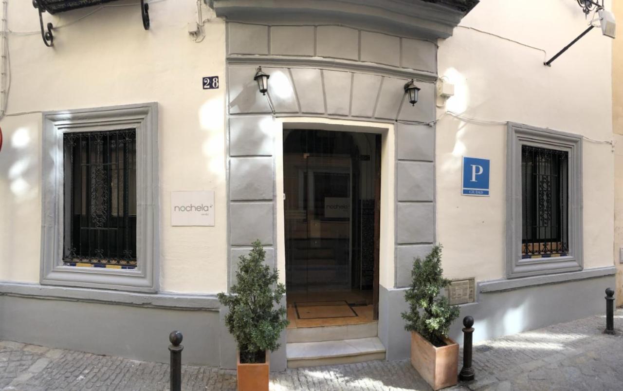 Pension Nochela Sevilla Exterior foto